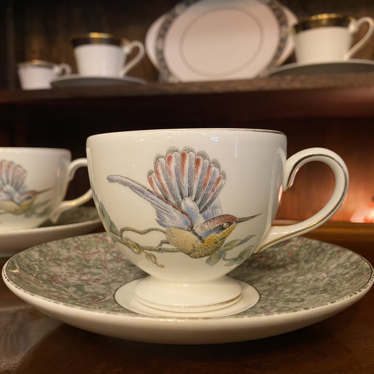 Wedgwood ウェッジウッド 　HUMMING BIRDS ハミングバーズ コーヒーカップソーサー