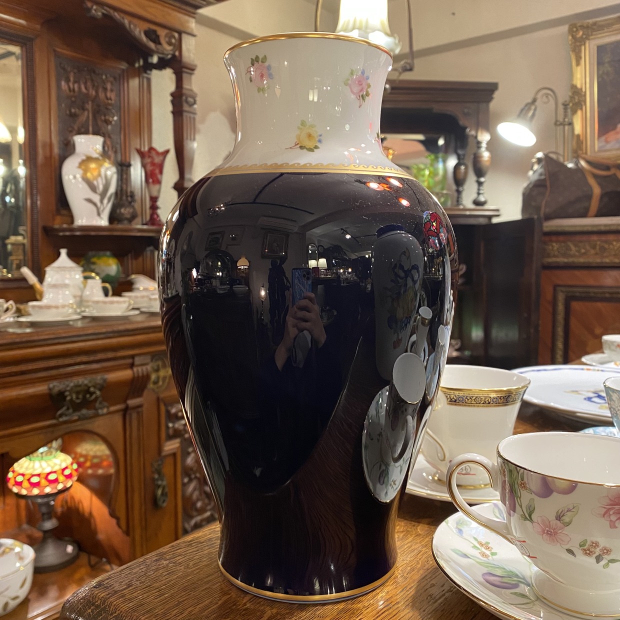 大倉陶園 瑠璃 二色小花 花瓶 | Antique Nanae