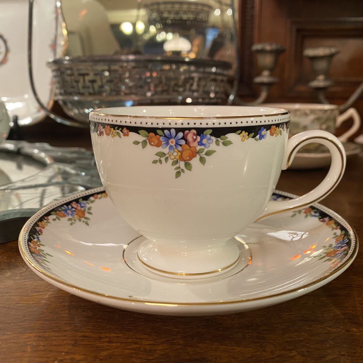 Wedgwood オズボーンシリーズ コーヒーカップソーサー | Antique Nanae